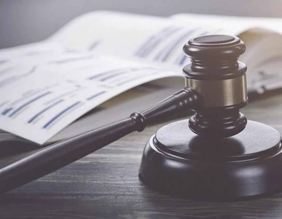 Maîtriser les Défis du Droit Fiscal Transfrontalier dans les Affaires Internationales